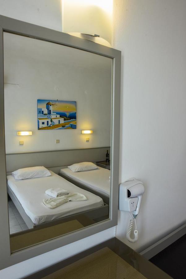 Lagonas Beach Hotel Apartments Faliraki Bagian luar foto