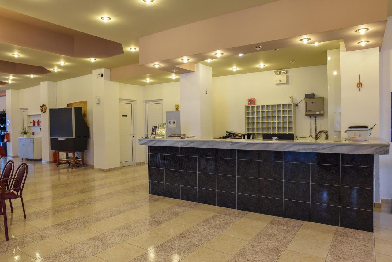 Lagonas Beach Hotel Apartments Faliraki Bagian luar foto